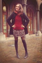 Rainy Day, Kneesocks and Chelsea Boots