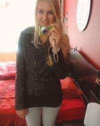 NEW IN: LEATHER JACKET!