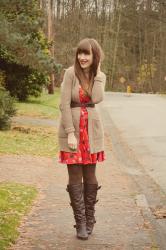 Look Book: Polka Dots & A Blogger Cookie Swap!!