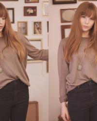 25/01/12; Jumper.