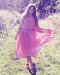 Outfit Post - Sheer Pink Polkas