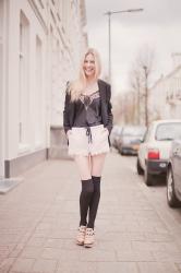 OUTFIT: Glossy Black and Neutrals