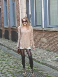 Dîtes bonjour aux collants suspention