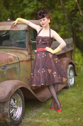 SLED QUEEN PINUP CONTEST + VINTAGE ETSY SHOP GRAND OPENING!