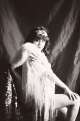 Ziegfeld Girls : Eva.