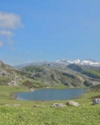 Lejos de todo… (Lagos de Covadonga)