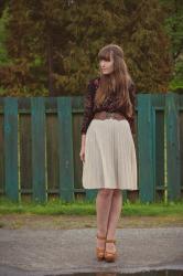 LOOK BOOK: DOTTED SHIRT + RETRO PLEATS!!
