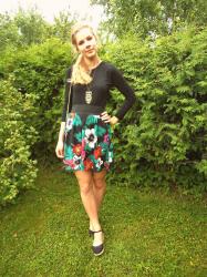 Flowers around me.