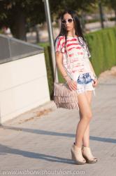 TIE- DYE STUDDED SHORTS