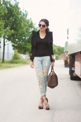 15072012 - going out with friends