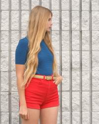 blue,   white    &     sometimes      red