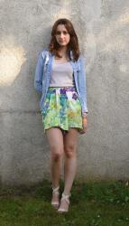 Floral skirt and bracelets