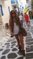 Wandering around Mykonos alleys!