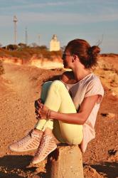 sneakers con tachuelas