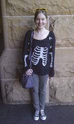 Wildfox Skeleton Tee, Green Skinny Jeans, Converse