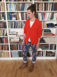 OOTD-Coffee Talk in Floral Denim