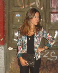 Flower Blazer and total black! 