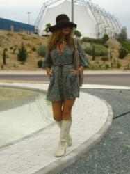 MINI VESTIDO + BOTAS = COMBINACION PERFECTA!!!