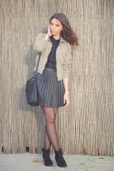 NEW IN: leather pleated skirt