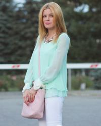 PASTELS: MINT AND PINK