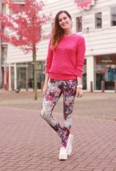 PINK, Leggings and Platforms