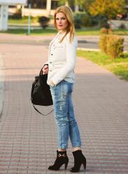 ZARA BLAZER AND BAGGY JEANS