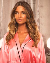 Backstage at Victoria's Secret Fashion Show 2012 - Part 1