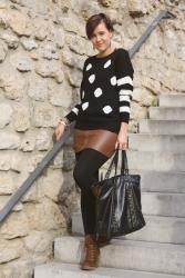spotted jumper with striped sleeves