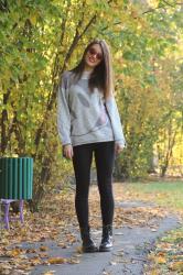 Sweatshirt with Mickey Face and Dr Martens