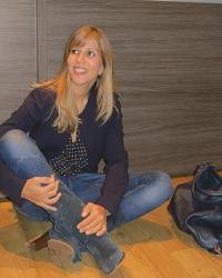 Mer Du Nord # 4 - silk blouse & blue blazer