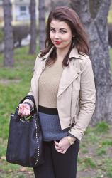 Another casual style                                |beige leather jakcket
