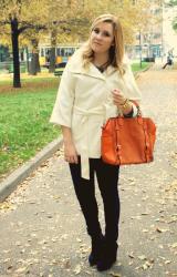 WHITE COAT