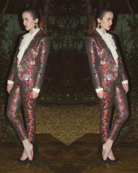 Chinoiserie Print Jacquard Suit / Oversized Ruffle Blouse 