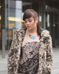 Look of the day: LEOPARD INSIDE