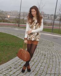 Daily Look ♥ White in Camel