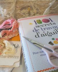 "1001 secrets de travaux d'aiguilles" pour devenir la pro du DIY