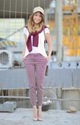 Burgundy sweater with Printed Pants