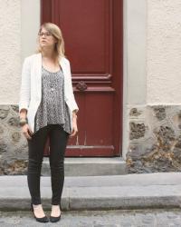 Blazer et lunettes