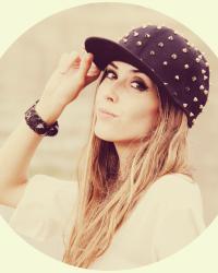 New in: rivets cap!