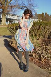 On feedsack dresses and Egyptian shawls