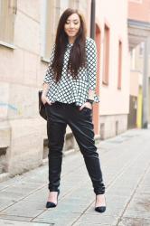 monochrome