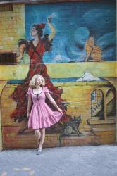 Gingham and Murals!