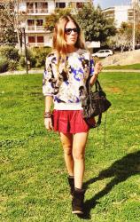 Pinko oriental floral top!