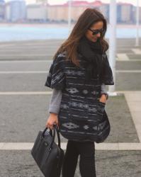 AZTEC CAPE / CHICFY