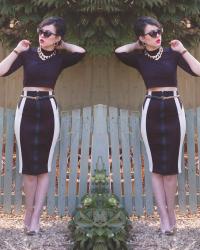 Exposed Zip Pencil Skirt / Polo Neck Top / Vintage Gold Chain
