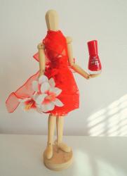 red nail polish 