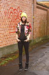 Swag Jacket, Neon Beanie, Sneakerwedges