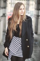 Houndstooth skirt