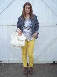 Look What I Got Link Up: Yellow Skinny Jeans
