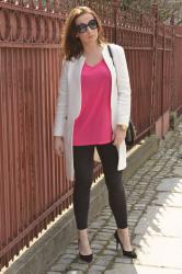 WHITE MINIMAL COAT
